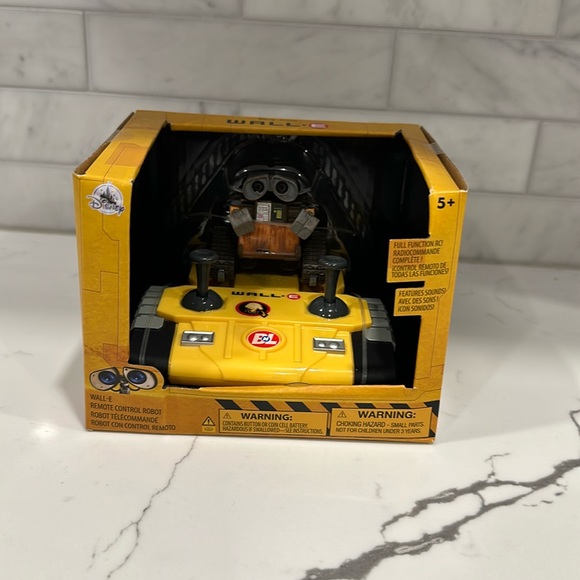 Disney Parks Disney pixar Wall-E Remote Control Robot Toy new in box - Picture 1 of 3